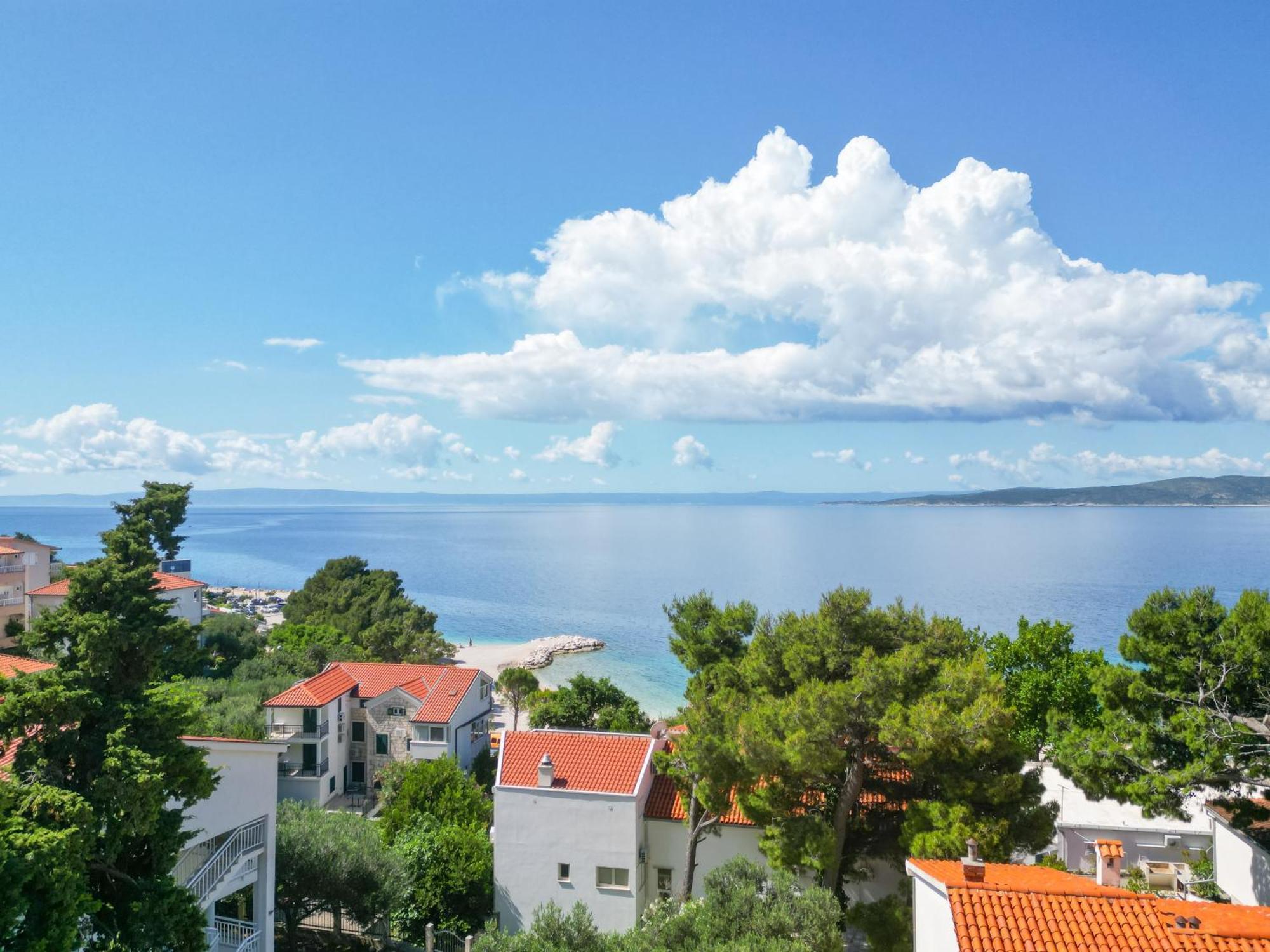 Seaside Apartments And Rooms Baška Voda Екстериор снимка